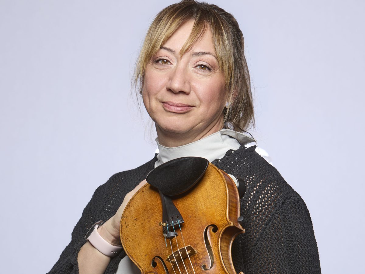 Anecdotes from Violinist Müge&nbsp;Büyükçelen